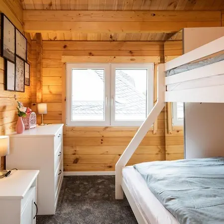 Modernes Haus Mit Sauna Und Kamin