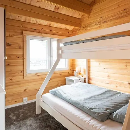 Modernes Haus Mit Sauna Und Kamin *