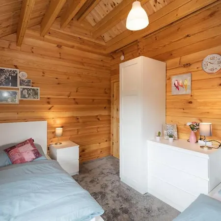 Modernes Haus Mit Sauna Und Kamin Tatil Evi Sehnde